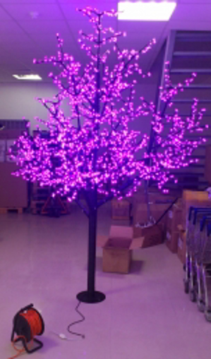 Obrázok z  Nádherný LED strom, veľký 3,5m