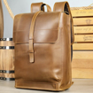 Obrázok z Kožený batoh na notebook s prackou - City Vintage